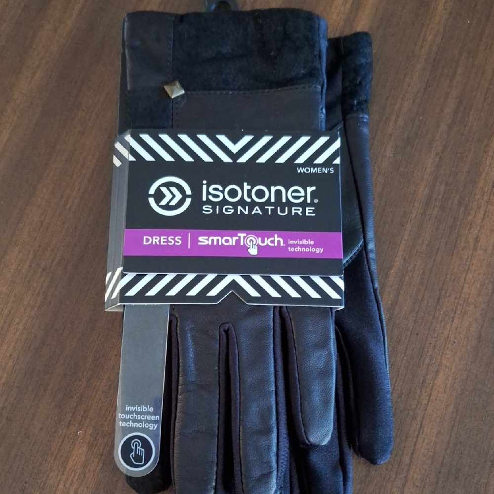 Isotoner Signature Womens Black Genuine Leather Gloves